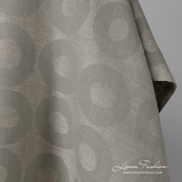 Medium-weight fabric is suitable for making gorgeous-looking tablecloths, napkins, other table and kitchen linen items, as well as curtains, and even clothes
