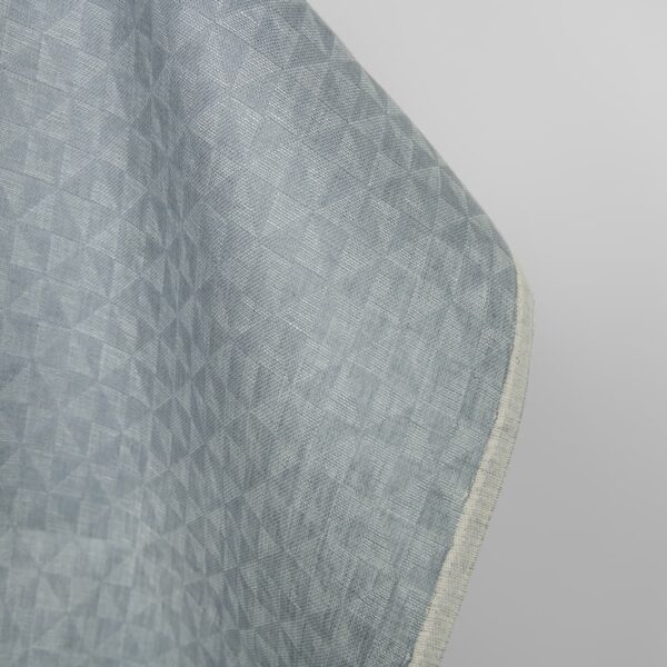 Tela de lino jacquard gris estampado de triángulos - Imagen 3