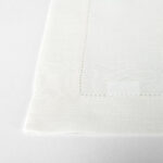 AIRA Mantel individual blanco